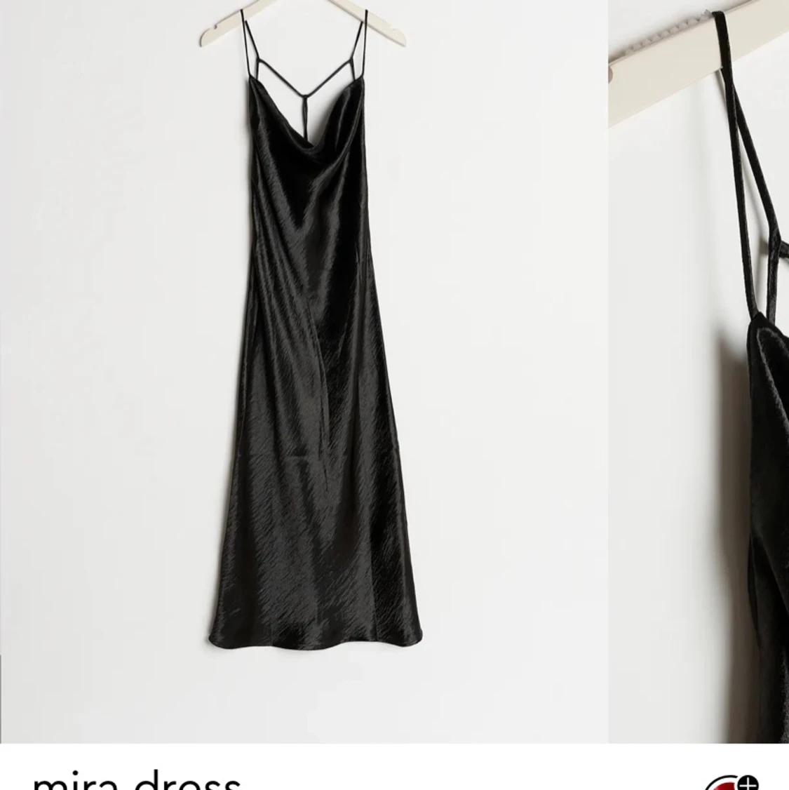 SÖKER DENNA KLÄNNING I STRL 32 eller 34