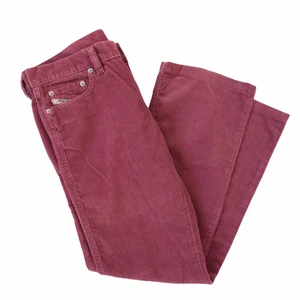 Rosa Manchesterbyxor  - Rosa lågmidjade Manchesterbyxor från Diesel💘