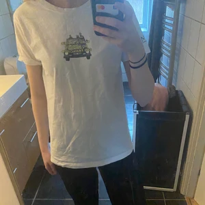 Hov1 tröja - Hov1 tröja, ”cars & kisses”, köpt för 300 kr för kanske 3 år sedan