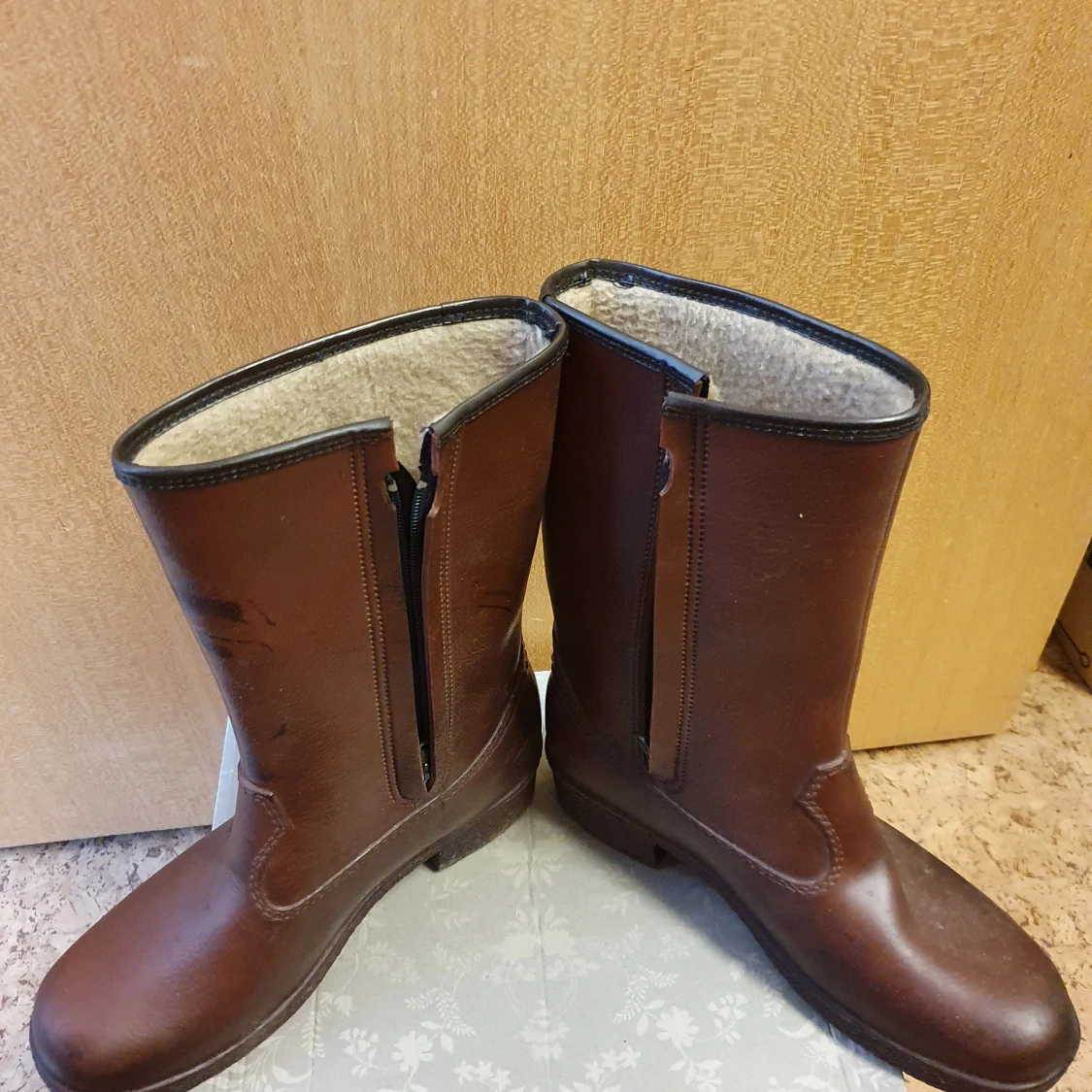 Stövlar med fodrad  - 91