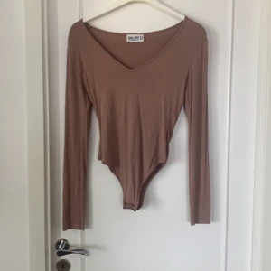 Body  - Mjuk body från Rebecka Stella 