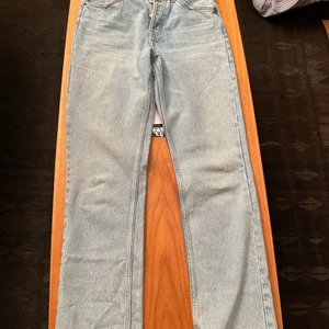 Zara jeans  - Zara jeans strlk 36