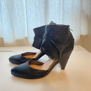 Svarta klackar - Diesel - Svarta klackar från Diesel⭐️ 