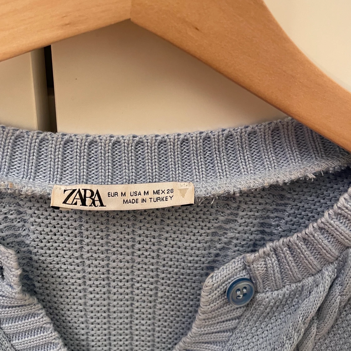 Blå stickad topp från Zara - 90