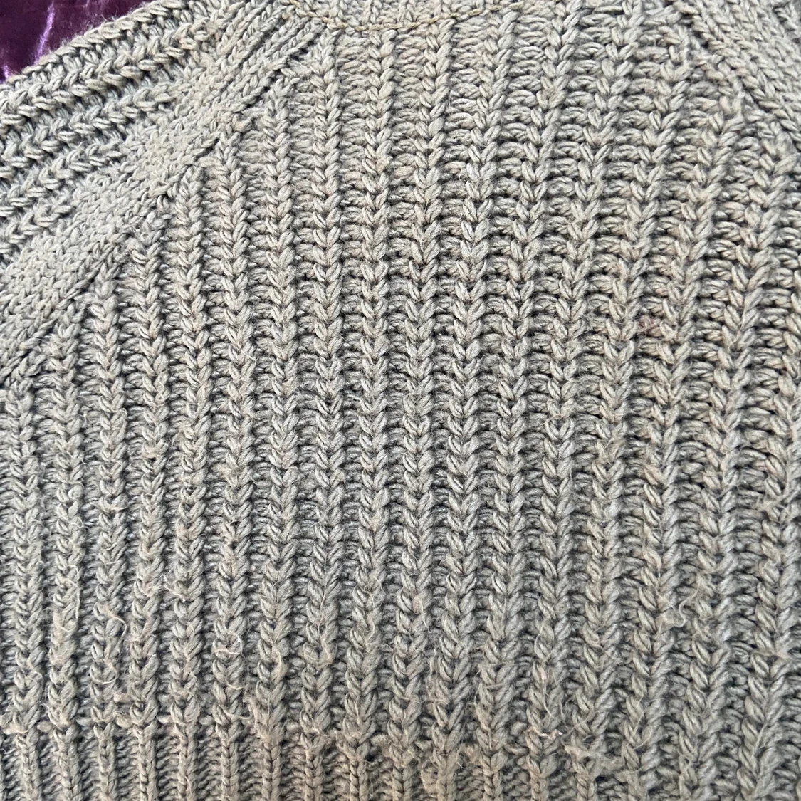 Stickad tröja. - 91