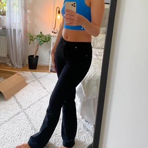 Bootcut jeans  - Säljer dessa snygga bootcut jeans från Dr Denim. Väldigt stretchigt material! ❣️ Köparen står för frakt. 