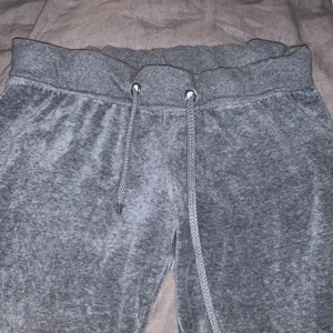 Mjukisbyxor - Gråa mjukisbyxor från Cubus❤️ bra skick! 