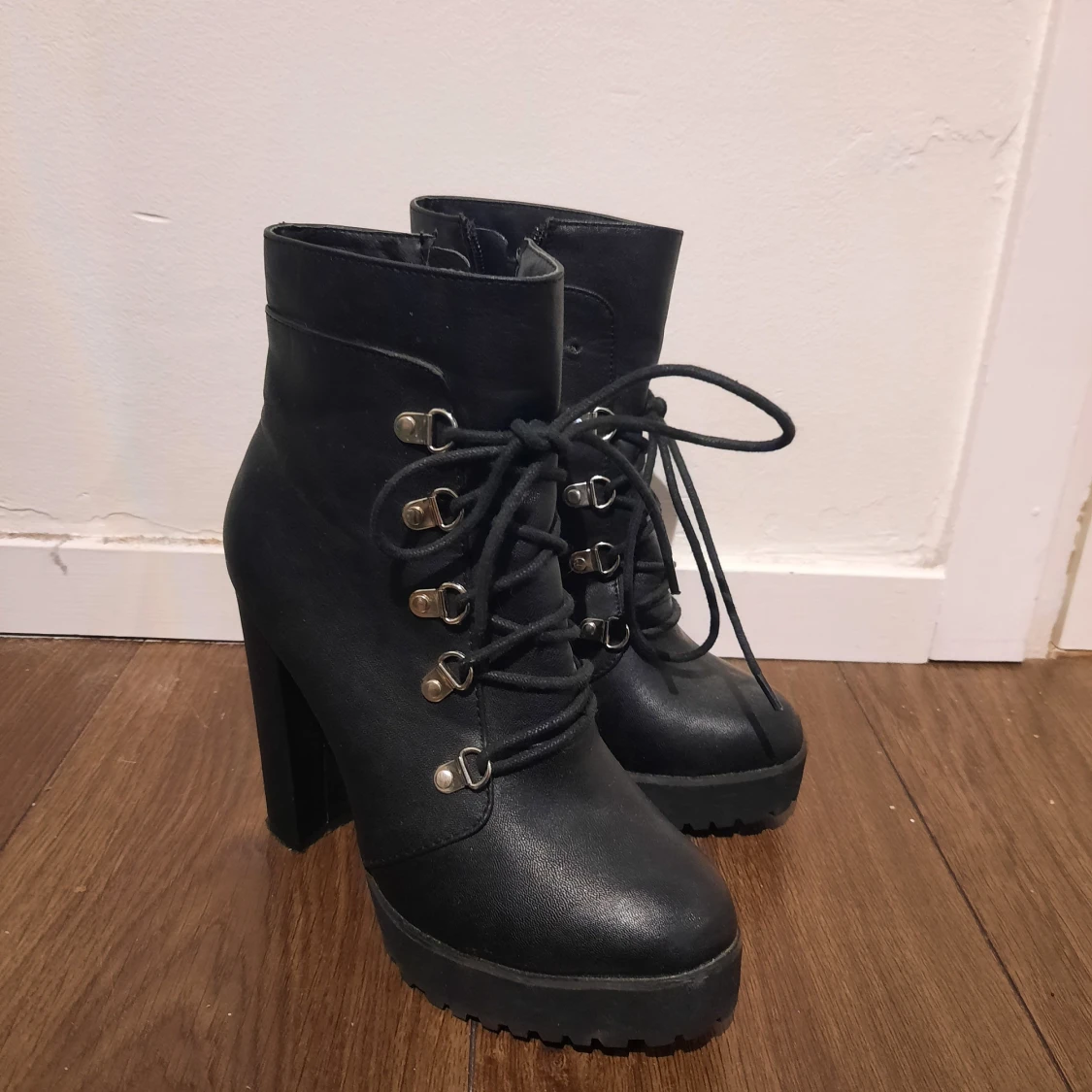 Klackskor storlek 38