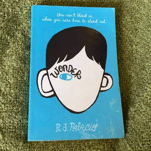 Wonder - Köpt på second hand! Är på engelska.  