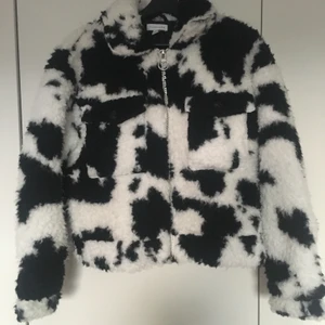 Topshop jacka - Topshop - storlek 40-42 - kort i midjan 