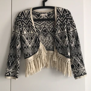 Odd molly - Bohemisk stickad kofta från Odd molly!