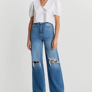 Jeans  - Säljer även dessa jeans från Gina i stl 36. Har egna bilder så tveka inte att skriva så skickar jag dem💓 Nypris: 599kr Slutsåld på hemsidan :)