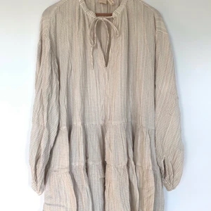 SÖKES! - Söker denna klänning från H&M, stl.36-40