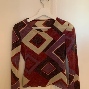 Tröja - Så snygg tröja i glitter 