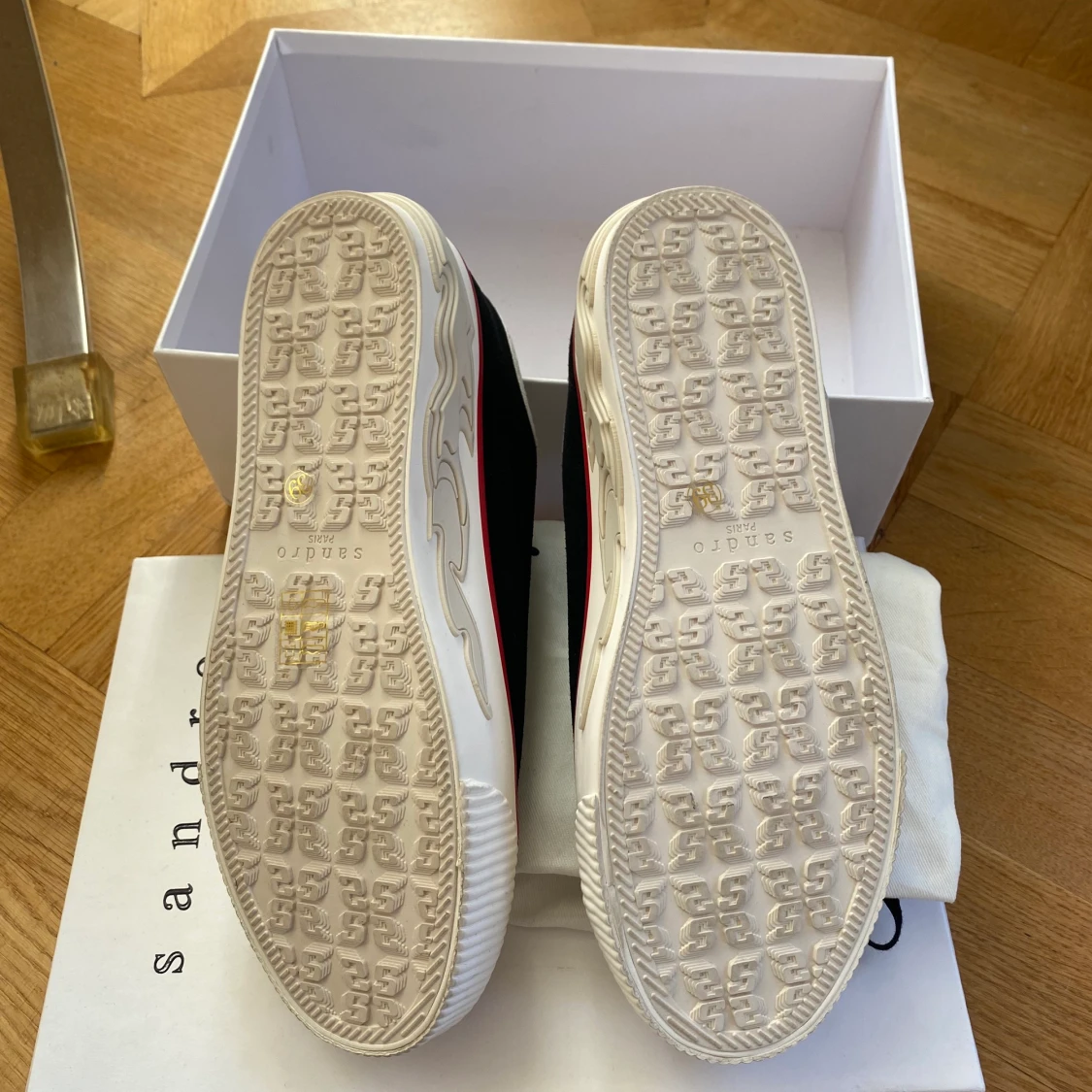 Helt nya sandro sneakers - 91