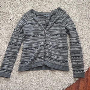 Mönstrad kofta - Så fin mönstrad kofta från Rabalder i bra skick💓 skriv privat för fler bilder<3