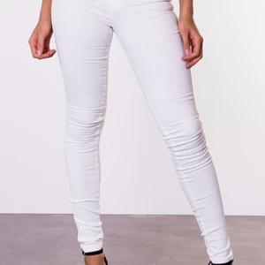 Dr denim plenty jeans storlek s - Helt oanvända med tag kvar. Endast swishbetalning :)