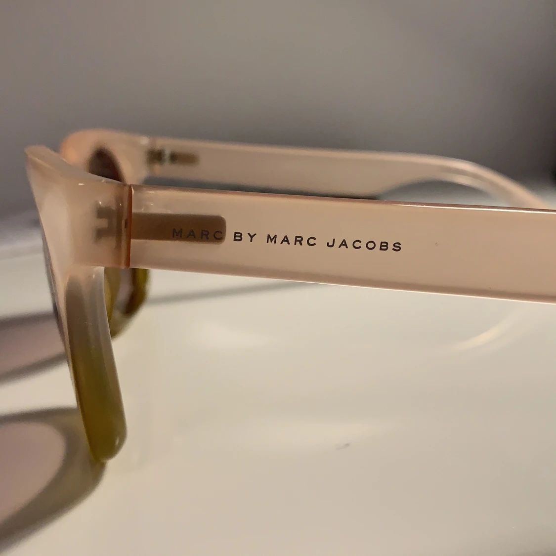 Marc Jacobs solglasögon - 90