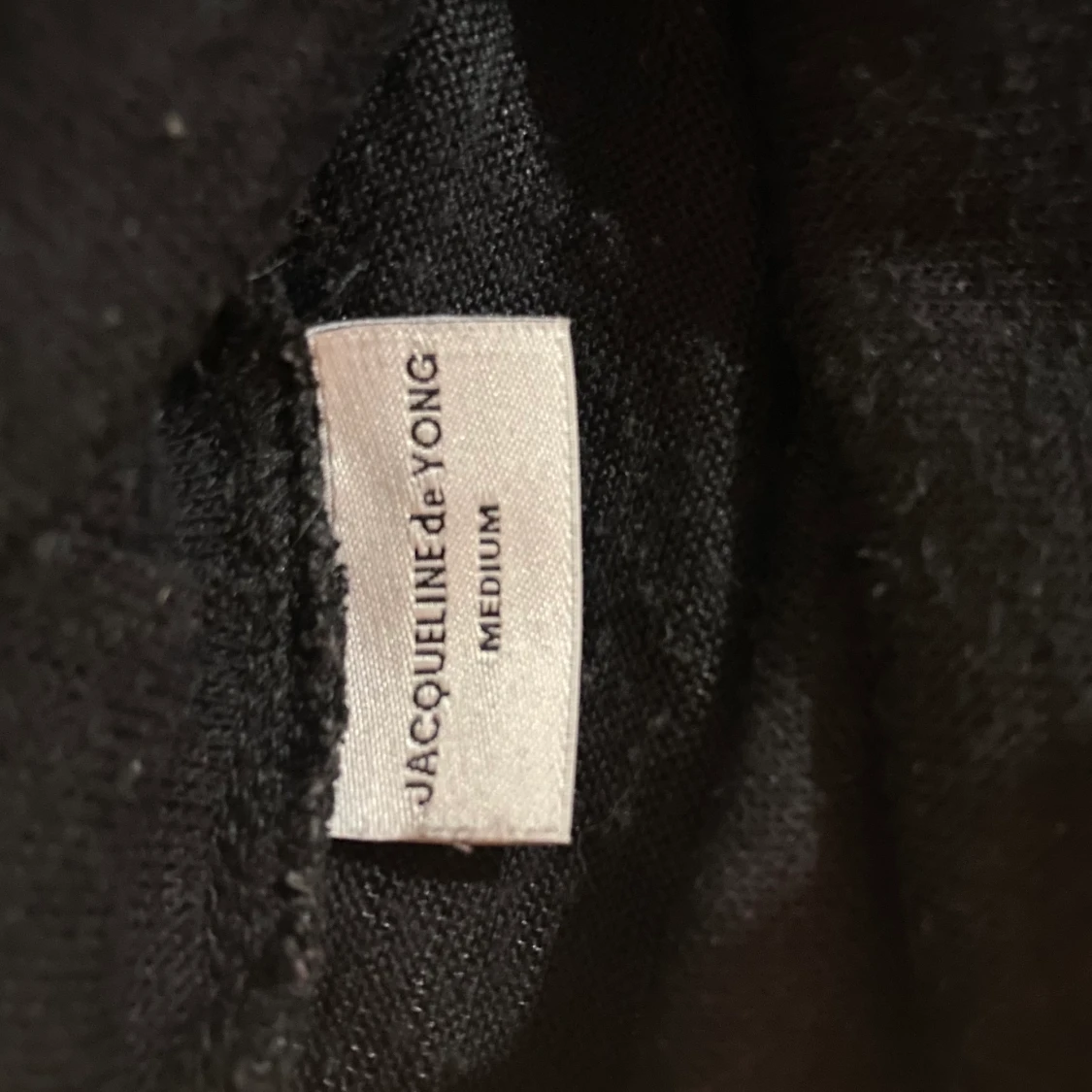 Svart långärmad  - 90