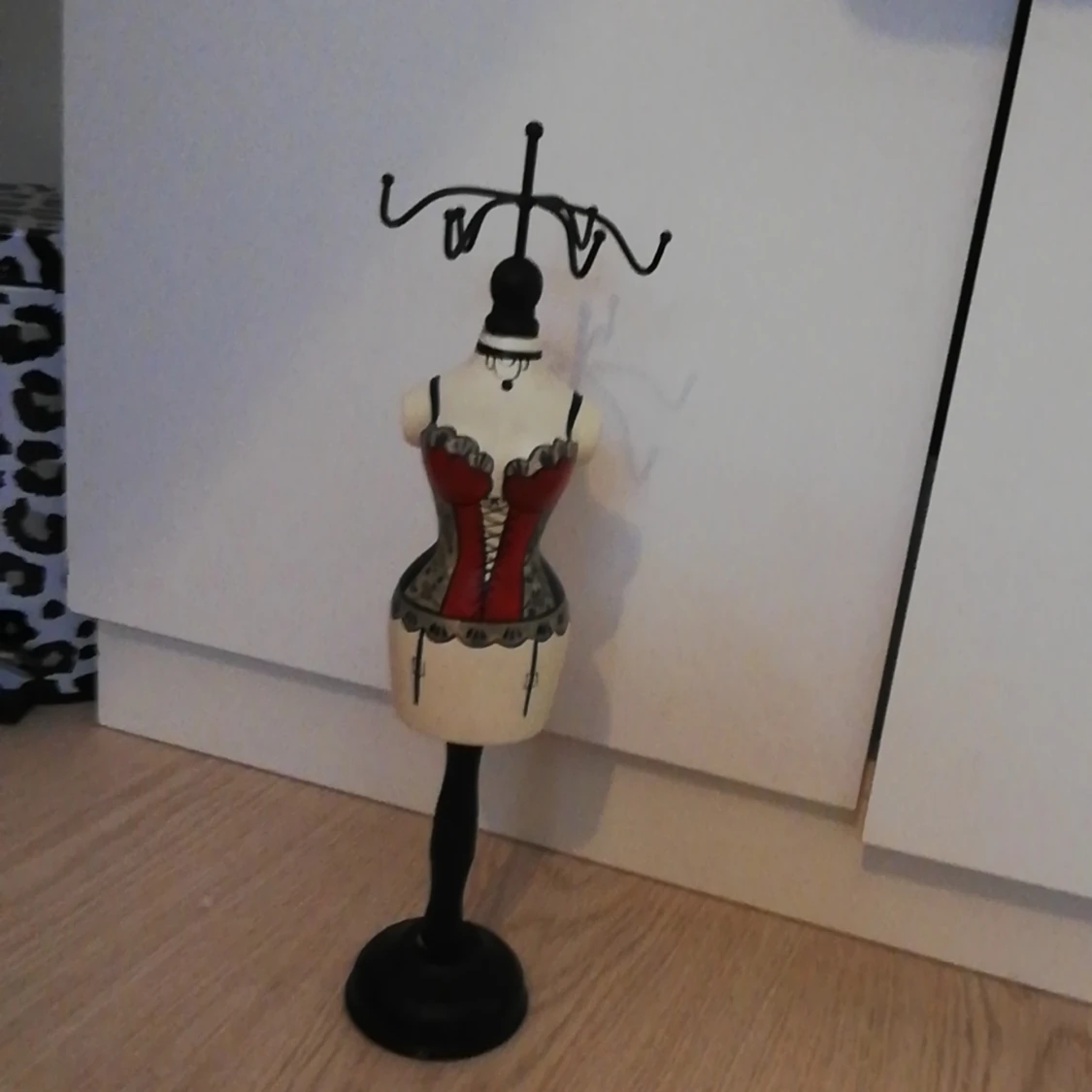 Smyckeshängare - 91