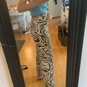 Coola byxor - Snygga byxor med mönster, svinsnygga till sommaren!!