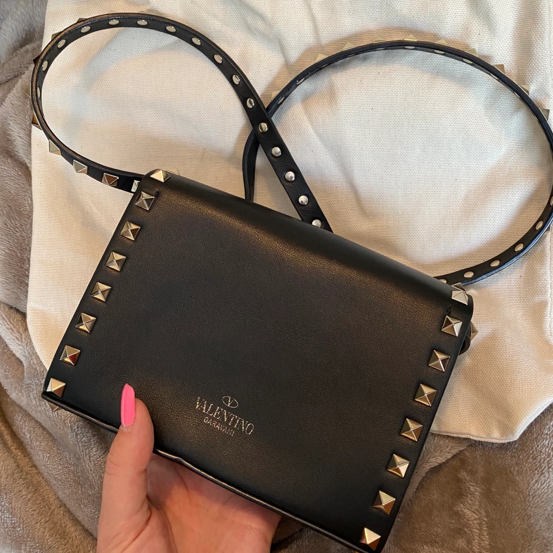 Valentino Garavani väska - 90