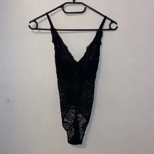 Body S - Body från HM storlek S aldrig andvänd. Köpare betalar ev frakt 