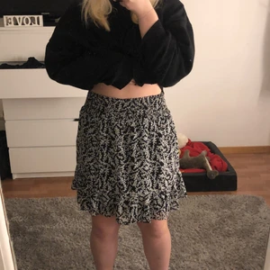 kjol från cubus - använd fåtal gånger, frakten är inräknad i priset