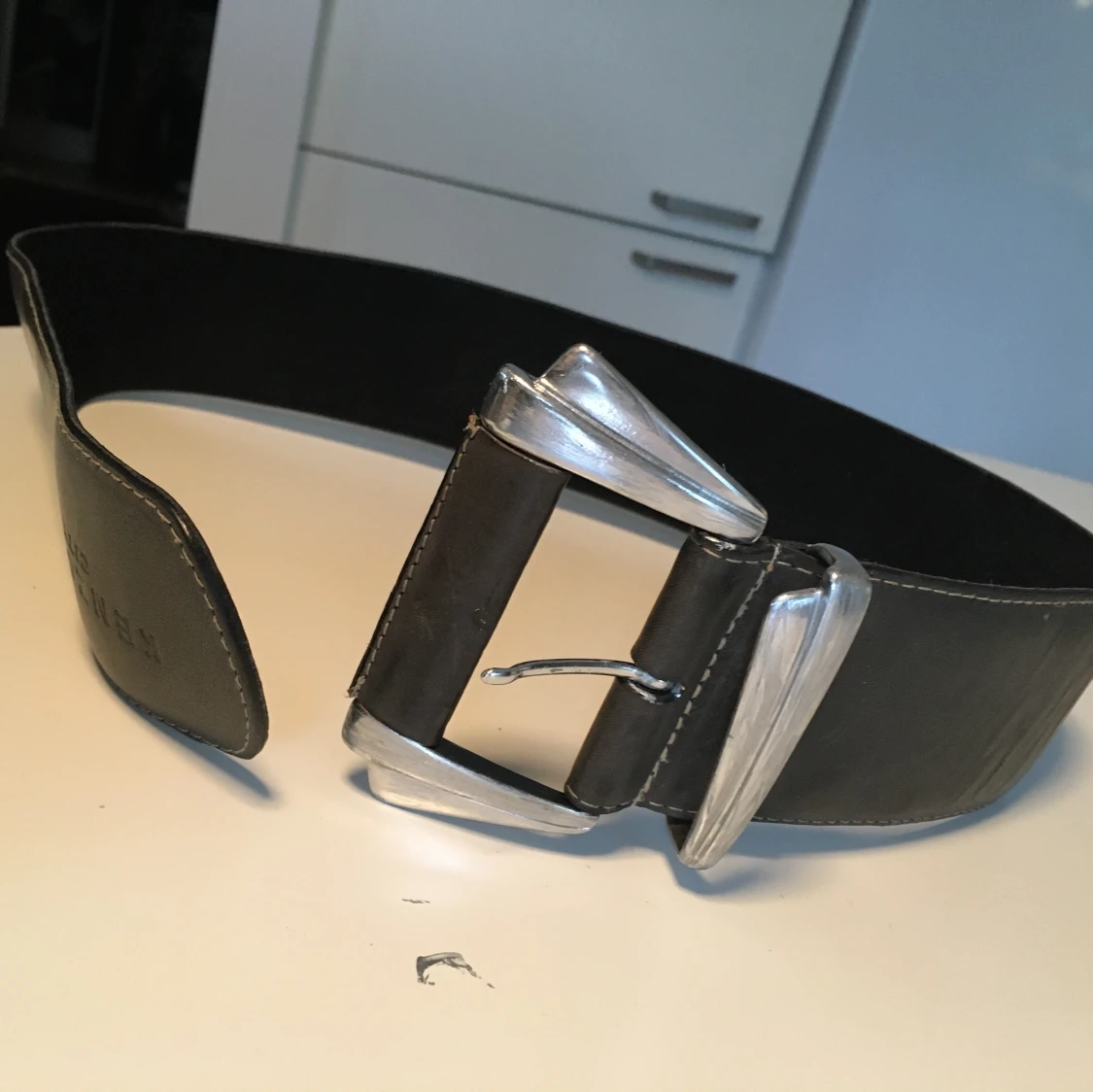 Kenzo city bälte. I stl 70