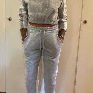 Tracksuit  - Köpt på HM, superskönt! 