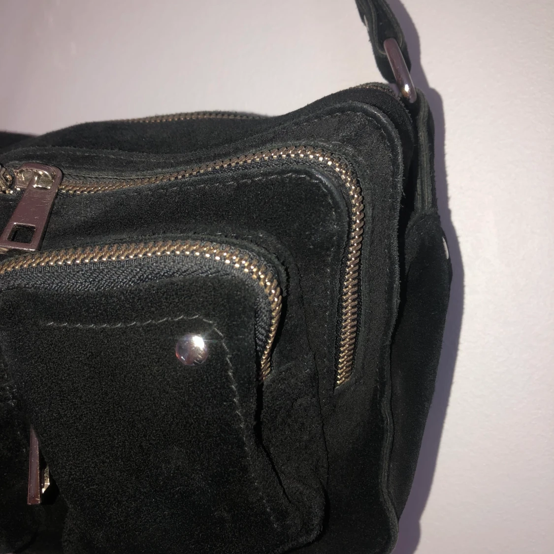 Nunoo väska mocka  - 90