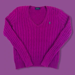 Ralph Lauren tröja  - Ralph Lauren tröja, aldrig använt. Jätte bekväm och perfekt för vinter tiden 