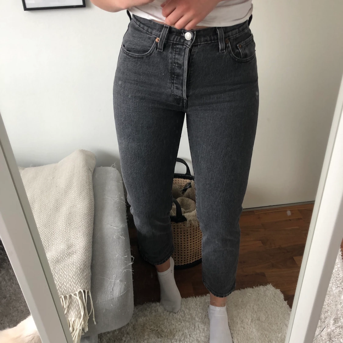 Levis Mom Jeans - 90