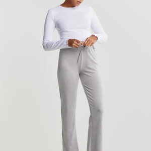 Mjukis byxor - Slutsålda just nu på hemsidan, jätte mjuka och sköna men lite korta i benen på mig som är 1,71