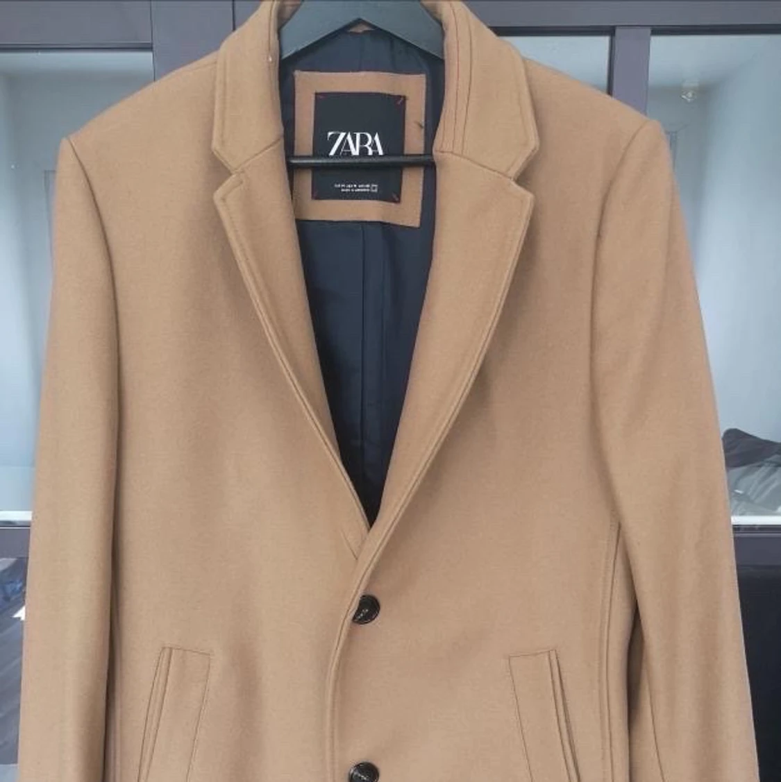 Beige/brun kappa från zara