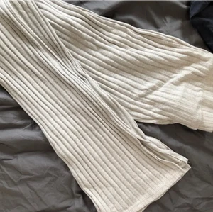 XXS  - Jag  har aldrig använt och  100 kr startpris 