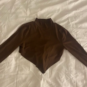 Topp - Säljer denna helt oanvändna topp! Passar xs-s☺️