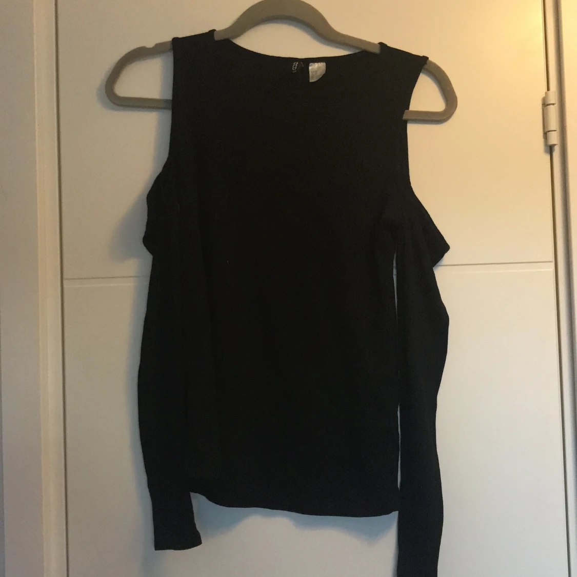 Off shoulder tröja  - 90