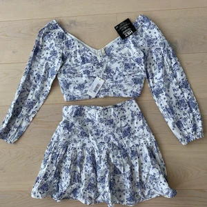 Oanvänt set från Nelly  - Helt oanvänt, lappar kvar på bägge delar. Strl 34 i både över- och underdel. Säljer setet komplett! 