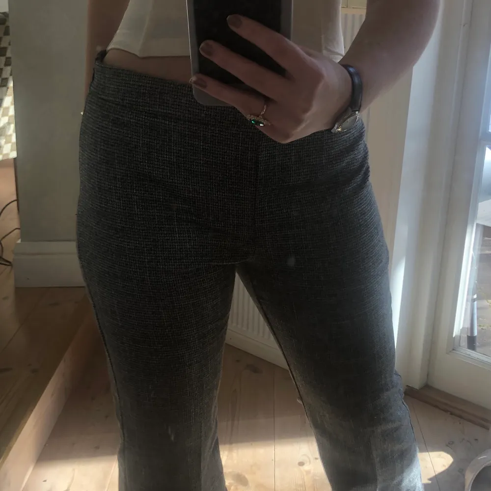 SÅ COOLA glitterbyxor💞💞Jag är S/M 166 cm . Jeans & Byxor.