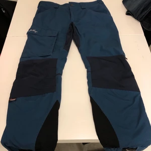 Lundhags friluftsbyxor - Köpta för ett år sen. Använda fåtal gånger!