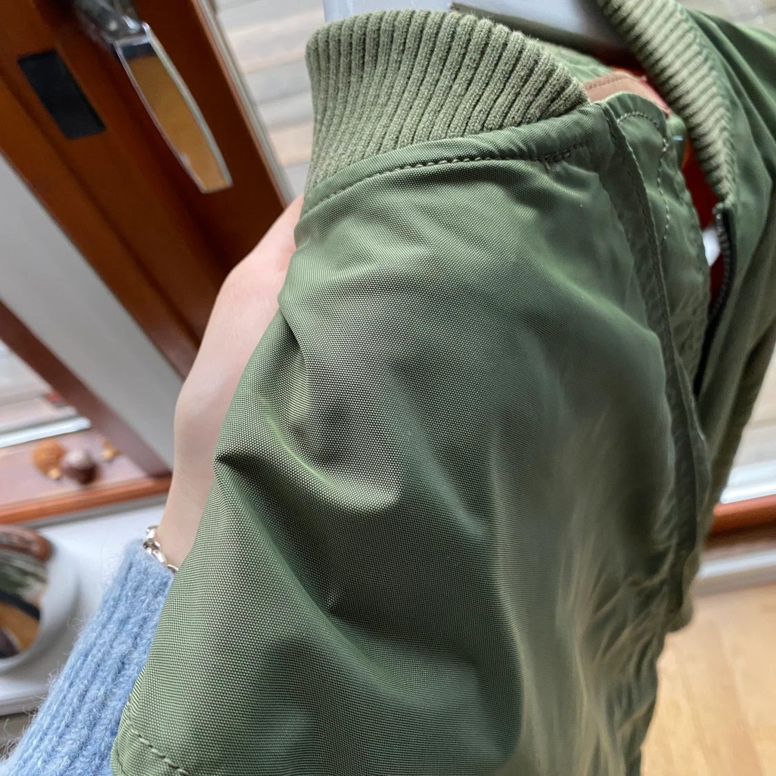 Militärgrön Bomberjacka  - 90