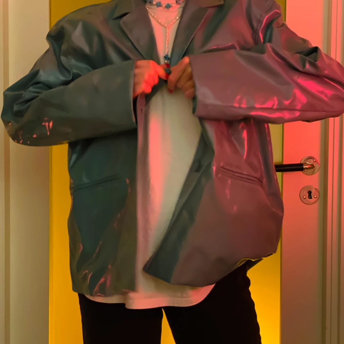 Glansig turkos jacka  - 91