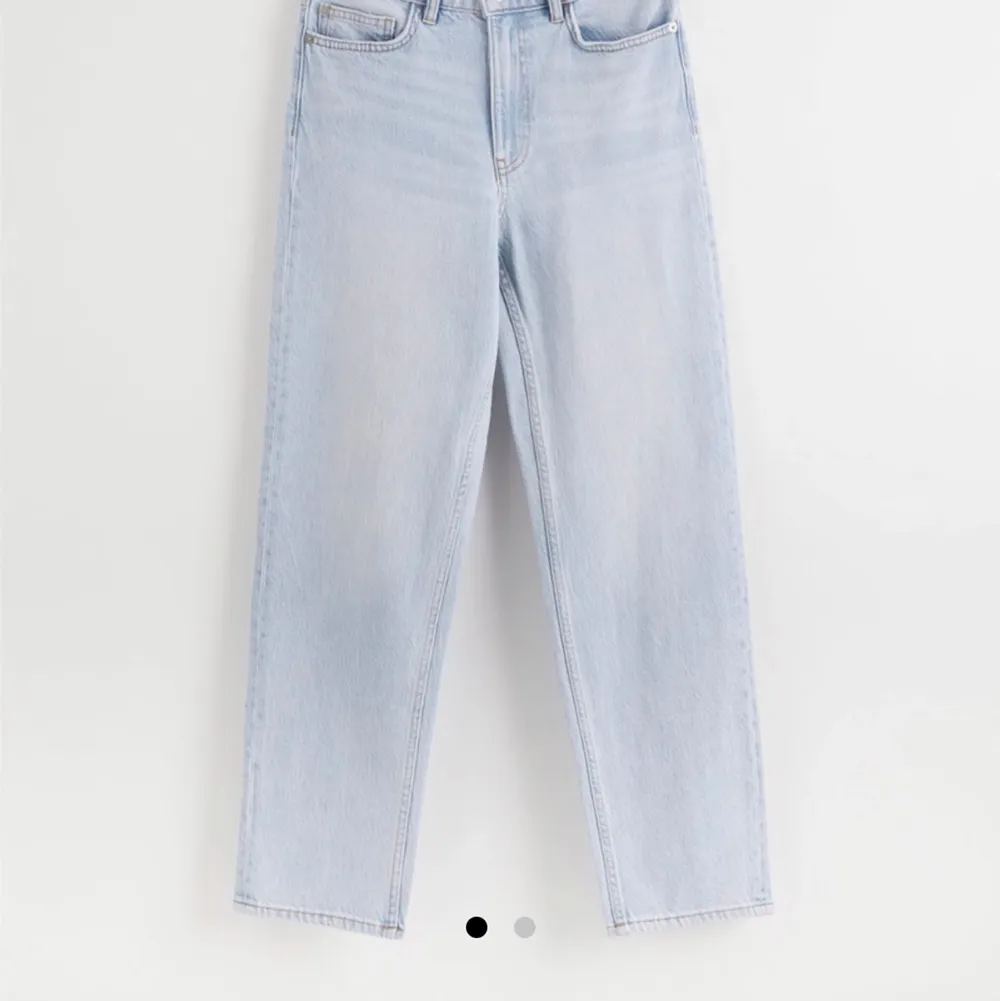 Superfin jeans i modellen Nea från Lindex. Tyvärr förstora för mig. . Jeans & Byxor.