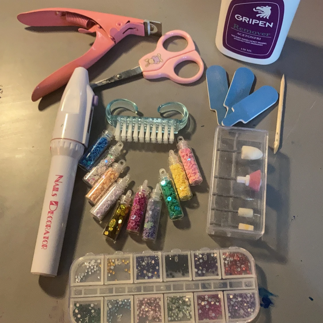 Massa nagel saker💞 inte använda 