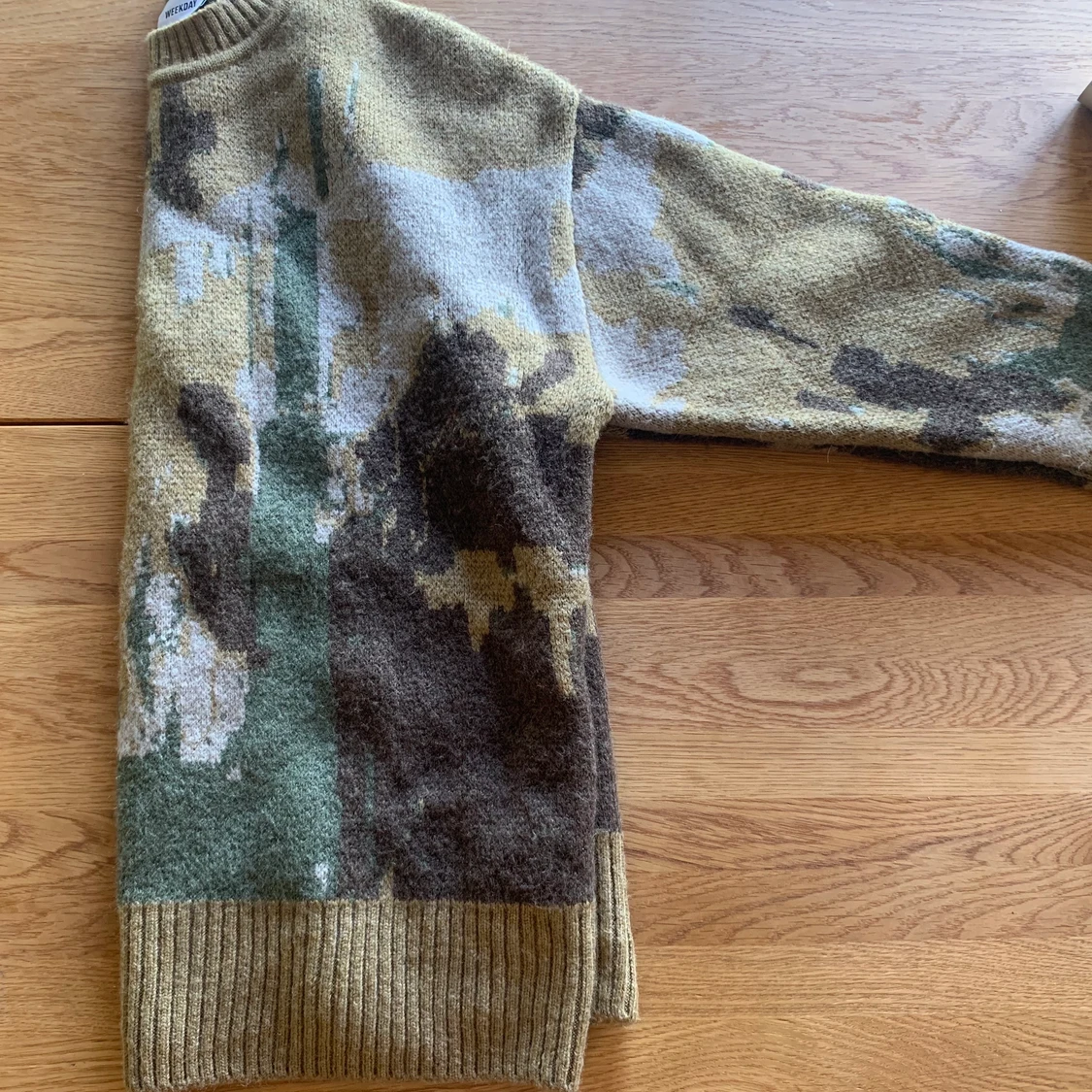 Grön Weekday tröja  - 91