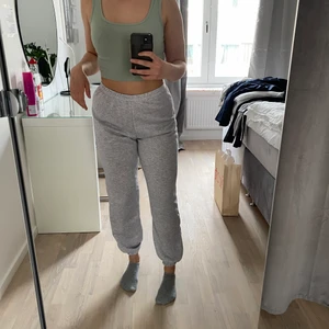 Vanliga mjukis  - Mjukis som sitter fint på och är sköna knappt använda.