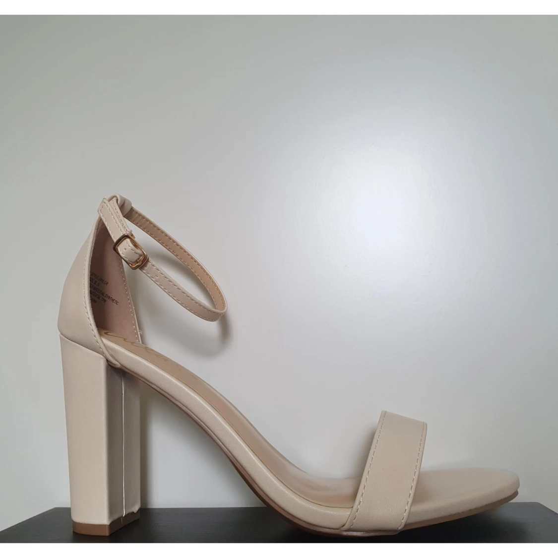 Helt nya blockklackar stl 39