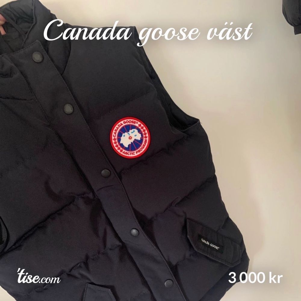 Canada goose väst storlek xs 🤍 | Plick Second Hand