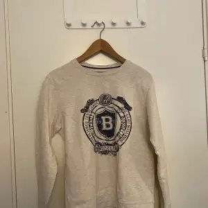 Sweatshirt från Bondelid, skick 8/10, size S